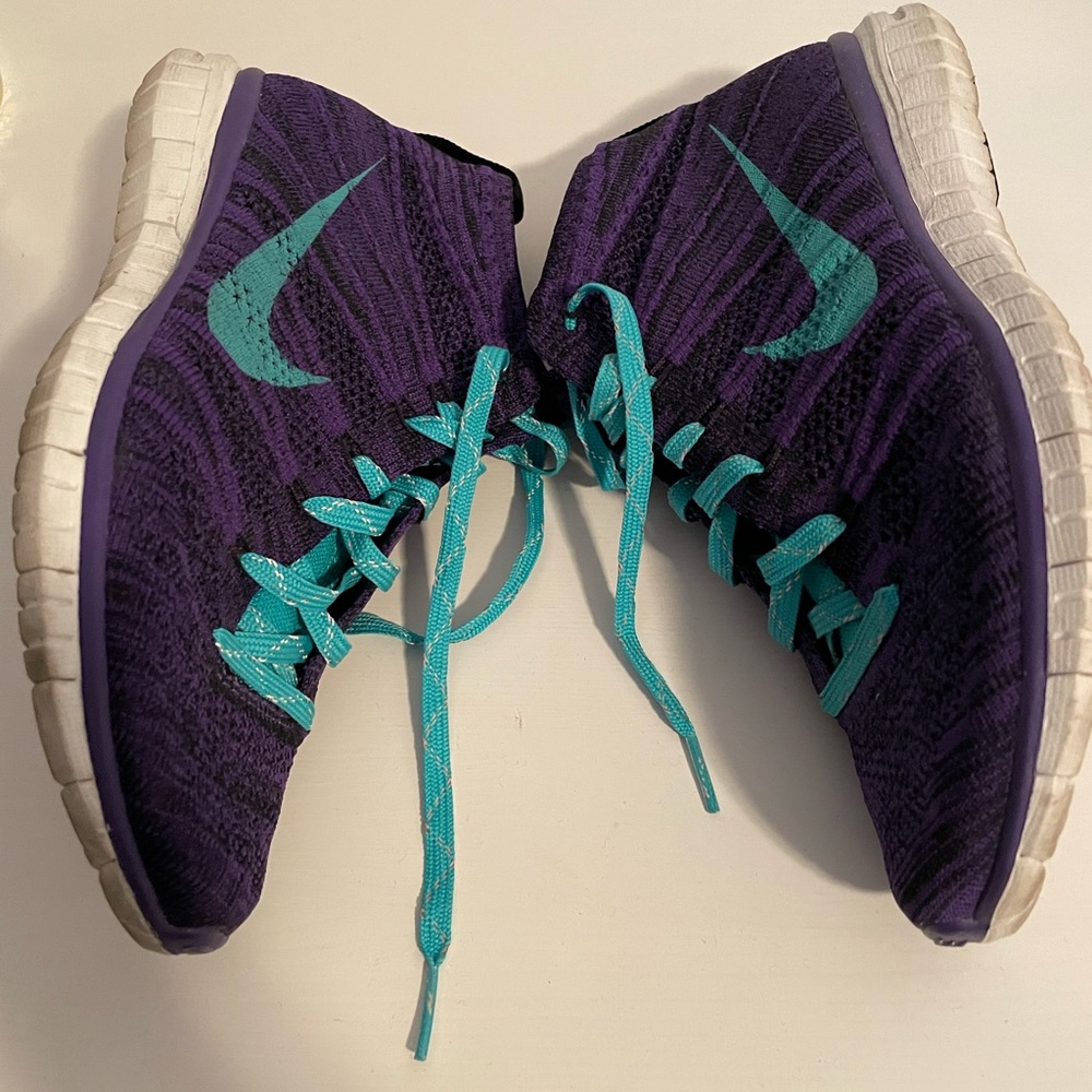 Nike Flyknit Chukka